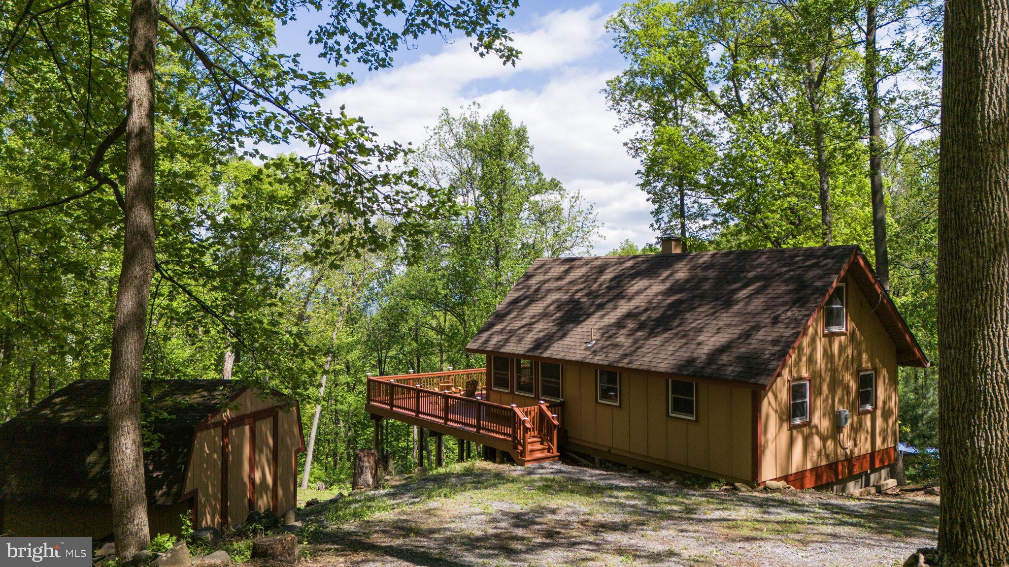 BLUE MOUNTAIN - Residential