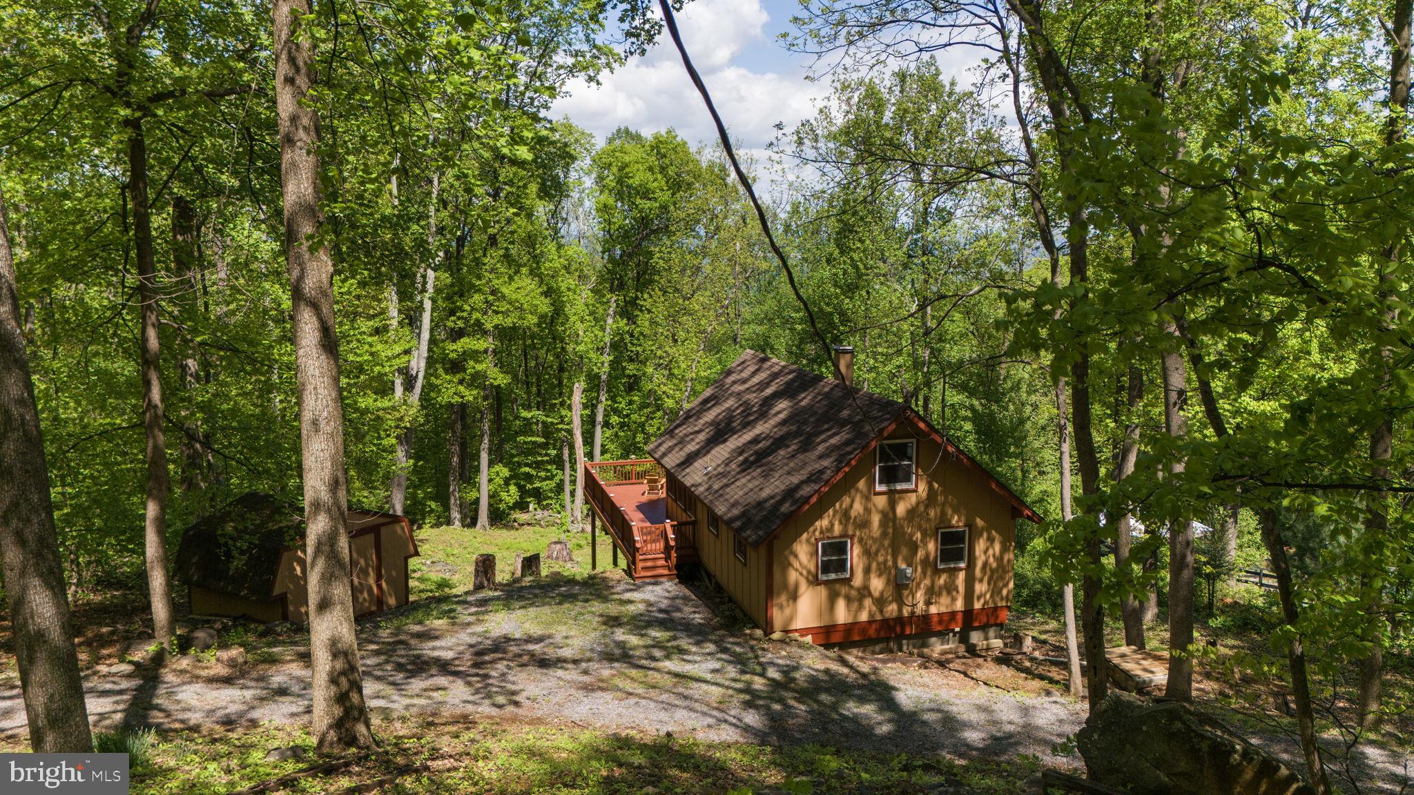 BLUE MOUNTAIN - Residential