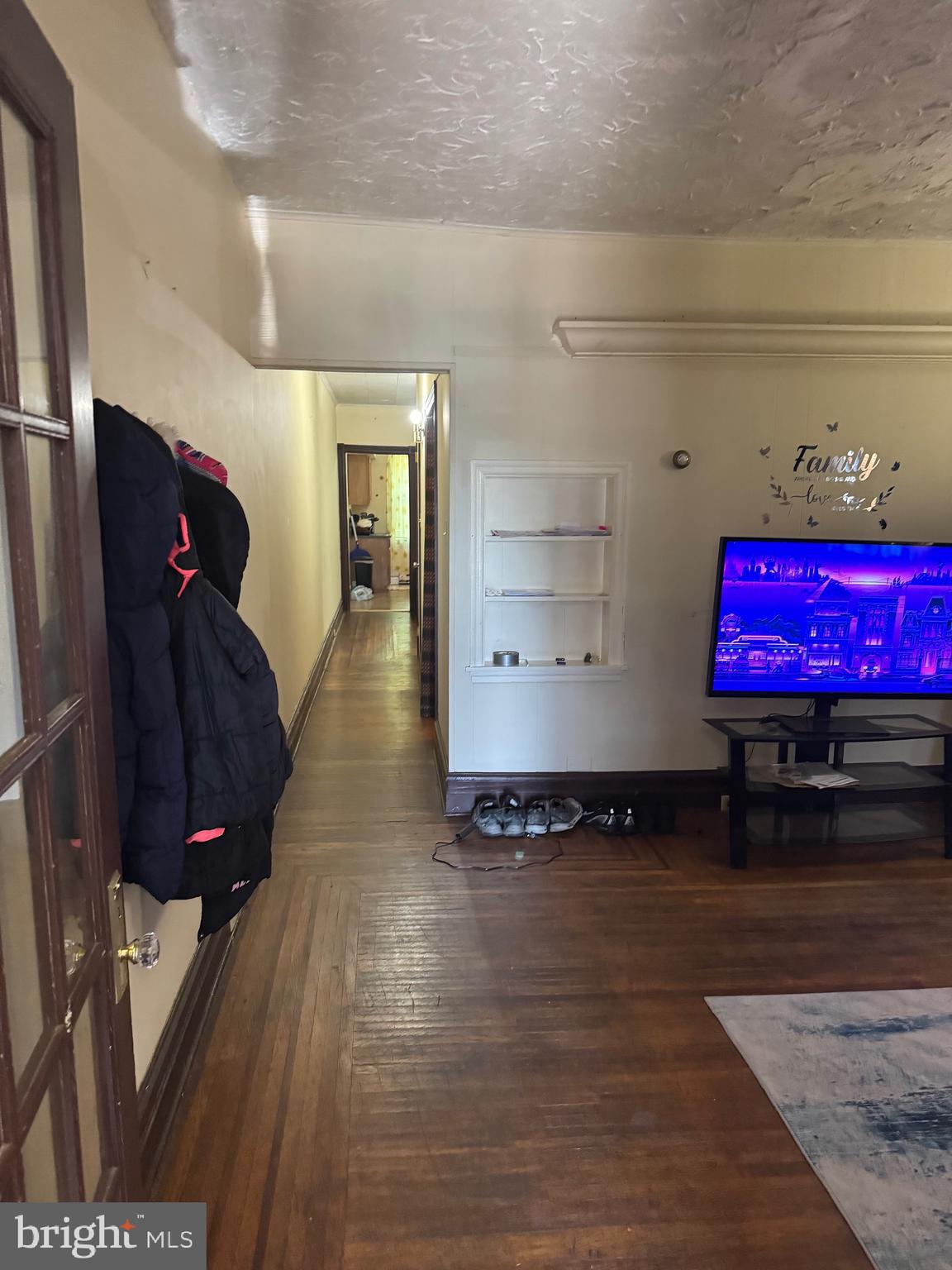 23 E 2ND STREET