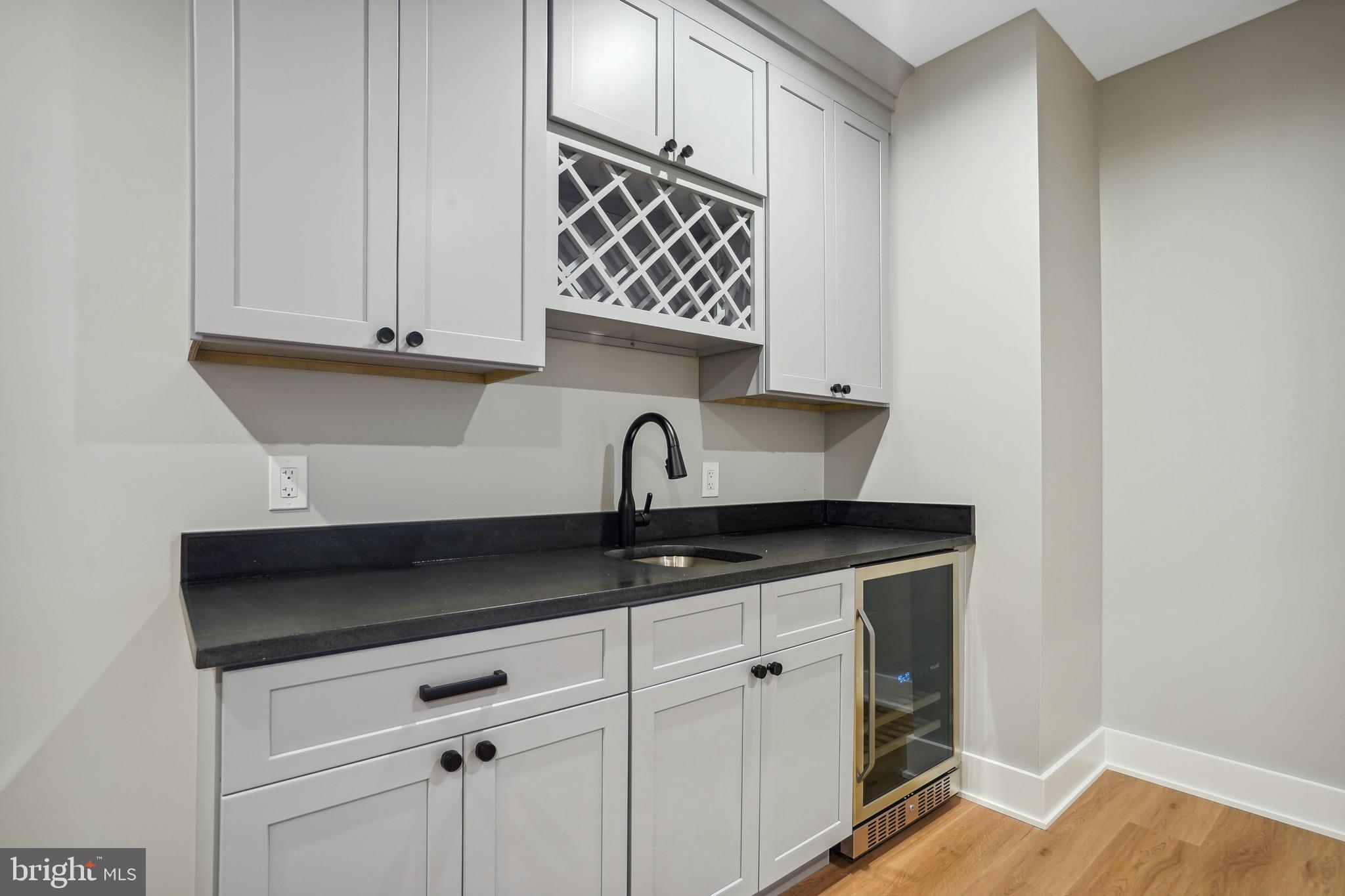 GARRETT PARK ESTATES - Residential