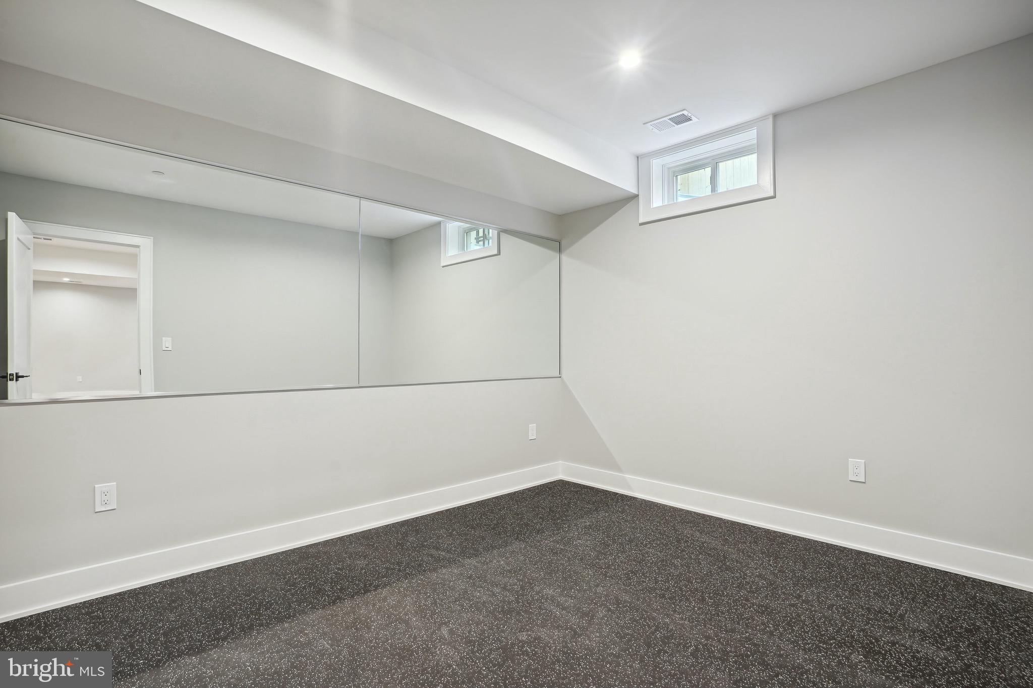 GARRETT PARK ESTATES - Residential