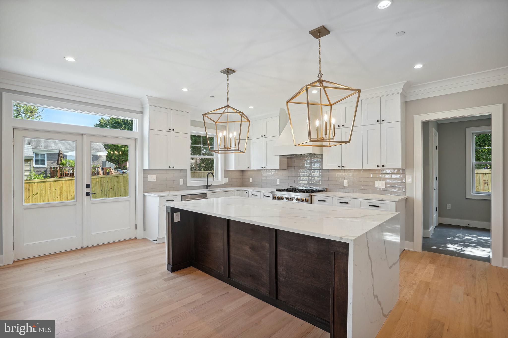 GARRETT PARK ESTATES - Residential