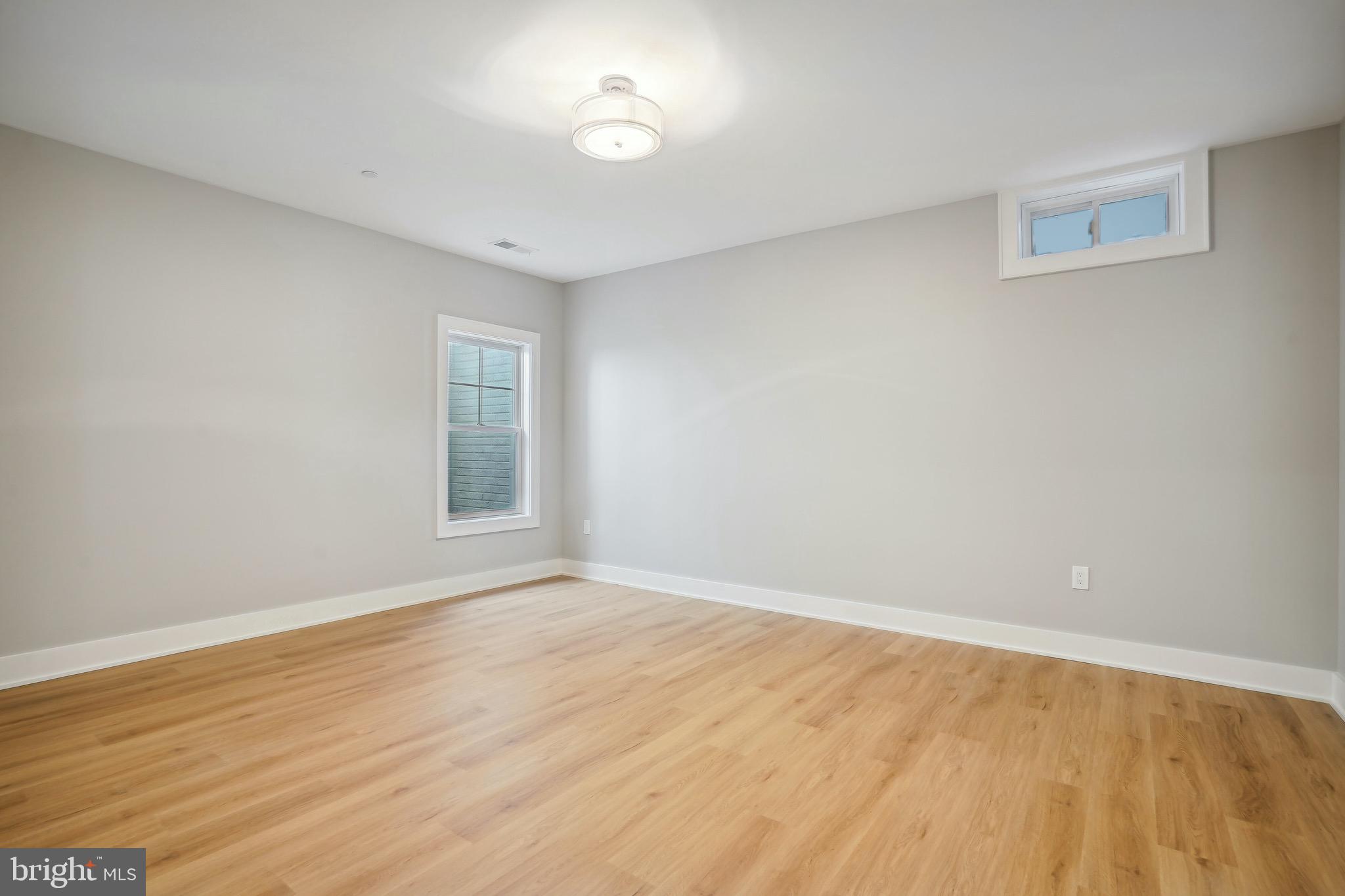 GARRETT PARK ESTATES - Residential