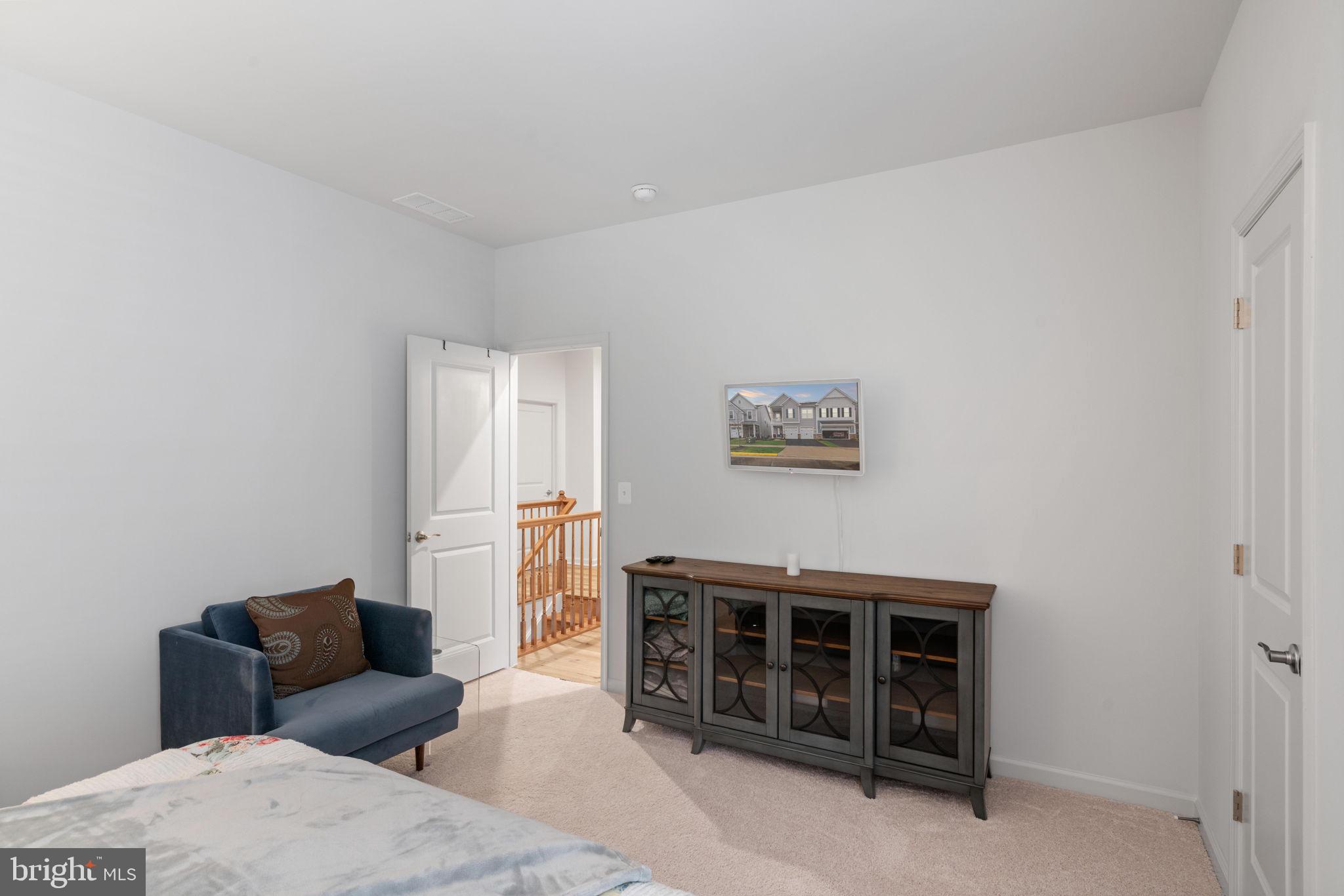 POTOMAC SHORES - Residential