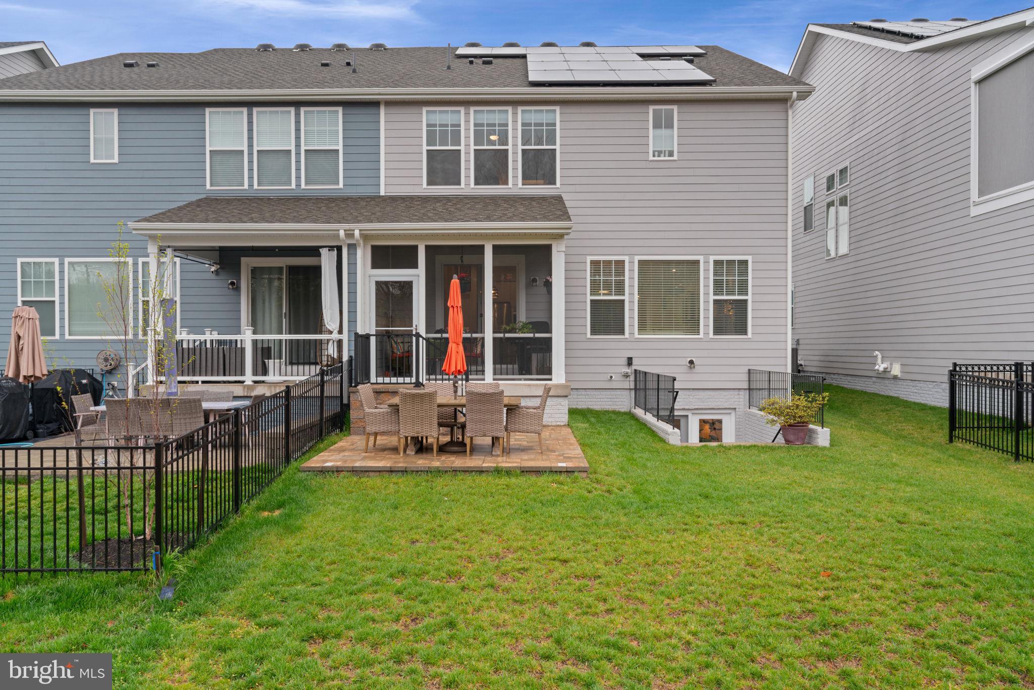 POTOMAC SHORES - Residential