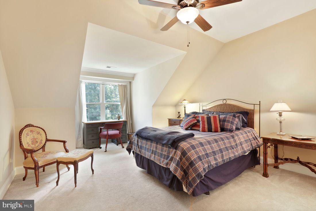 SEVERNA PARK - Residential