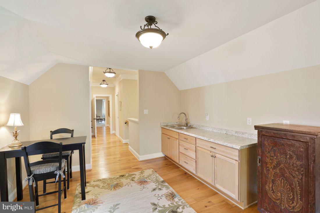 SEVERNA PARK - Residential