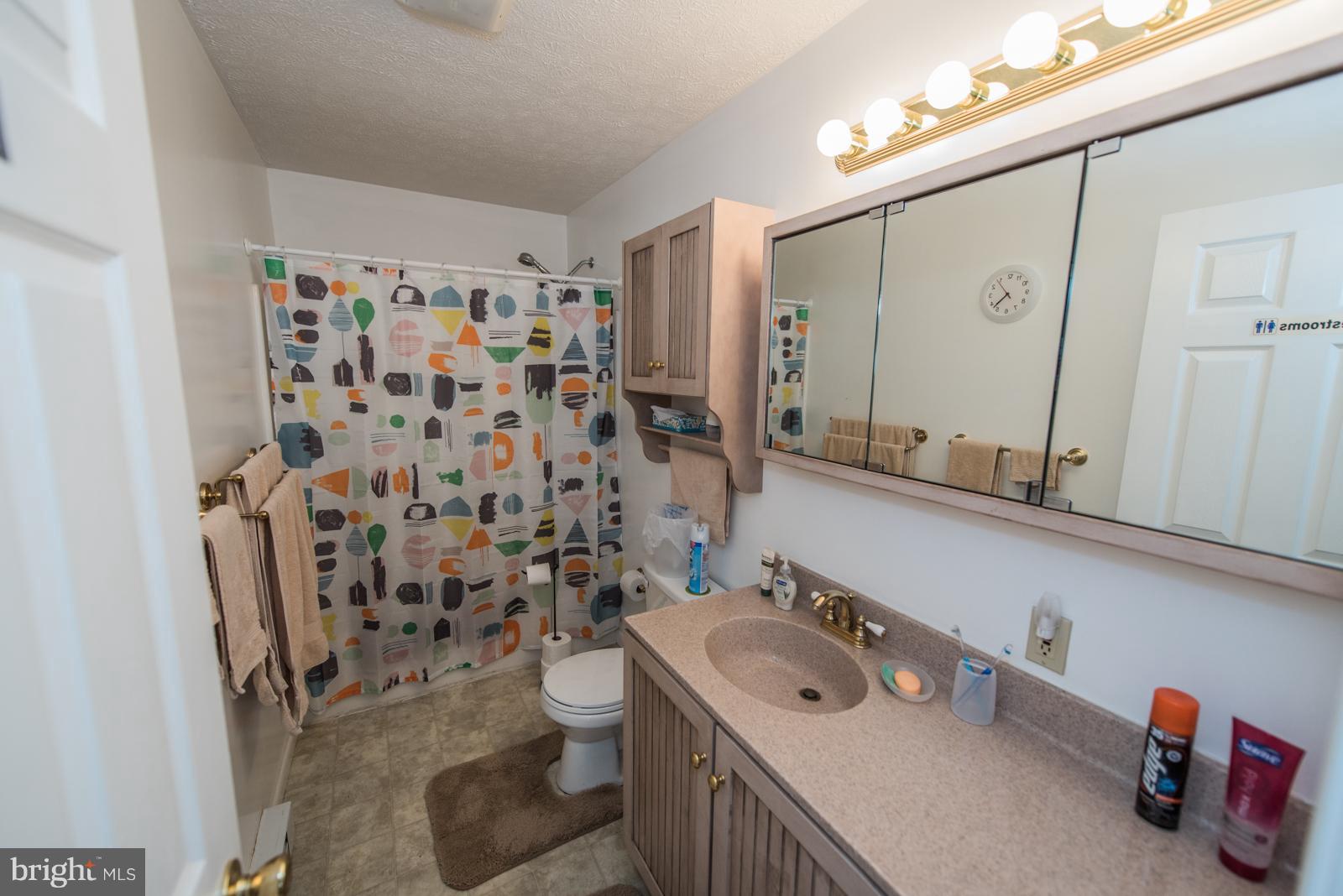 ROUSE MOUNTAIN - Residential