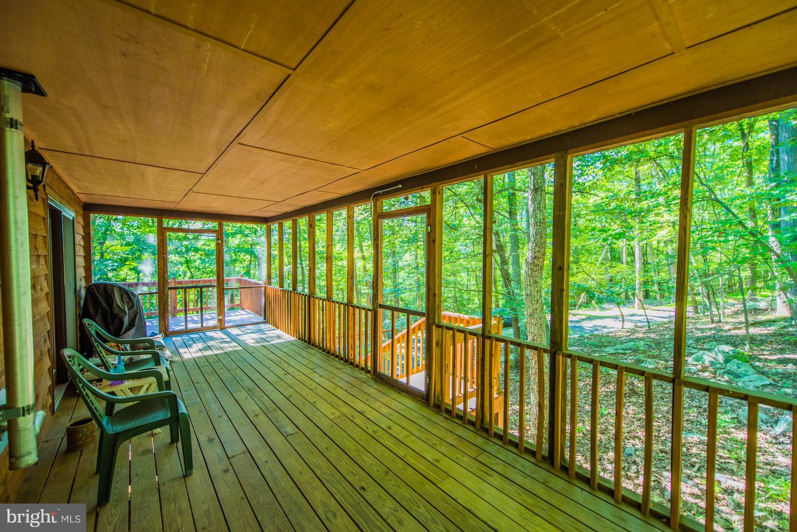 ROUSE MOUNTAIN - Residential