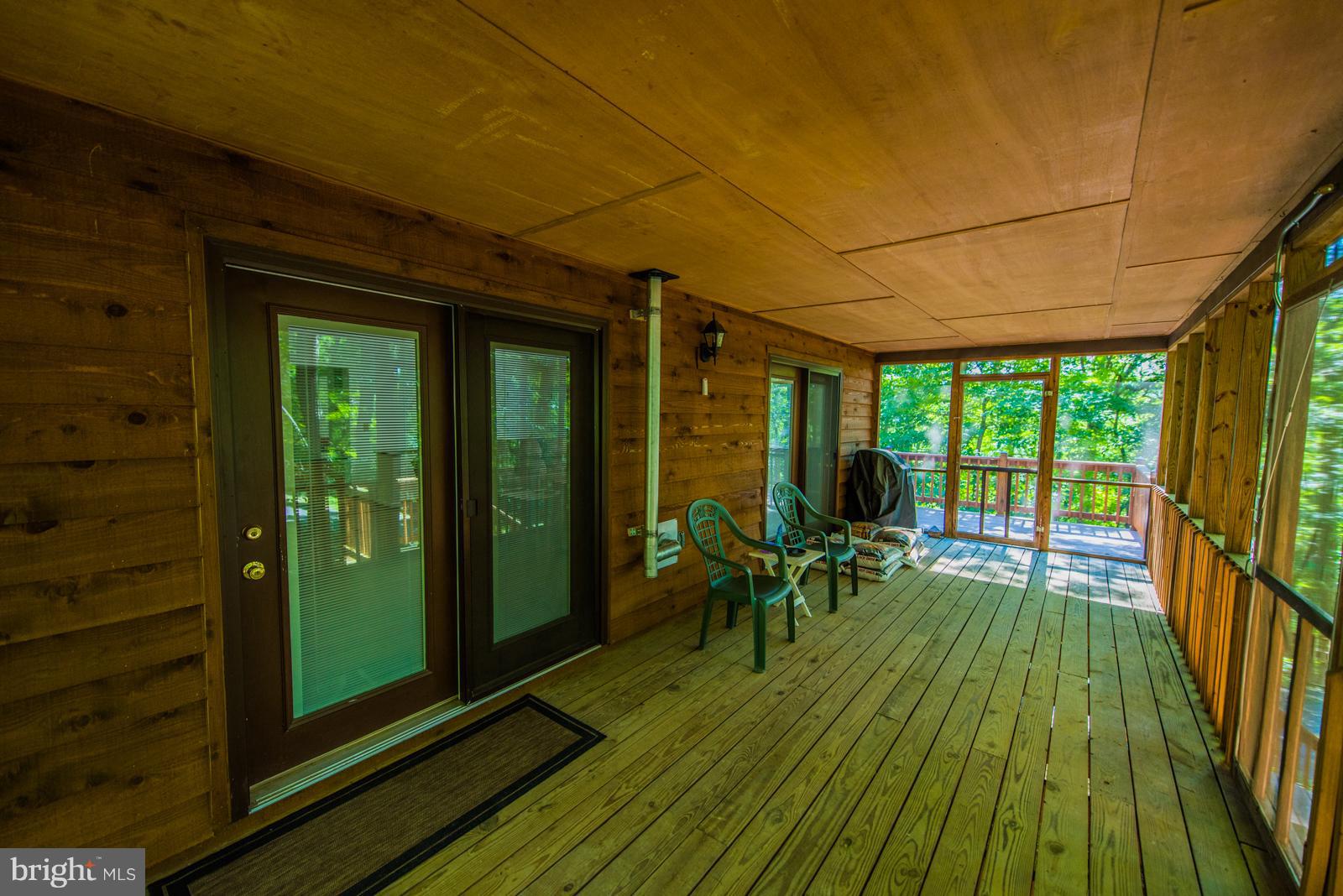 ROUSE MOUNTAIN - Residential