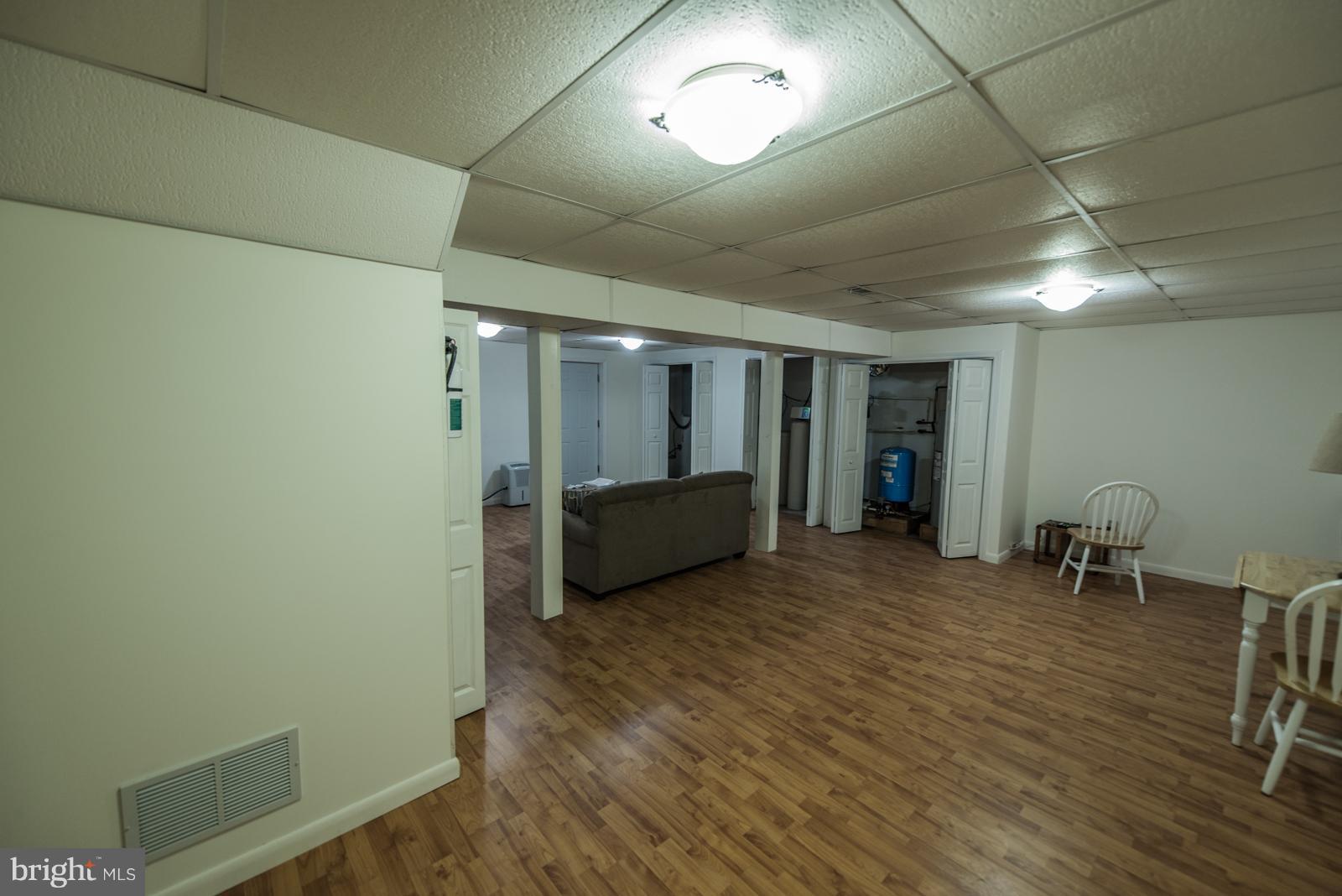 ROUSE MOUNTAIN - Residential