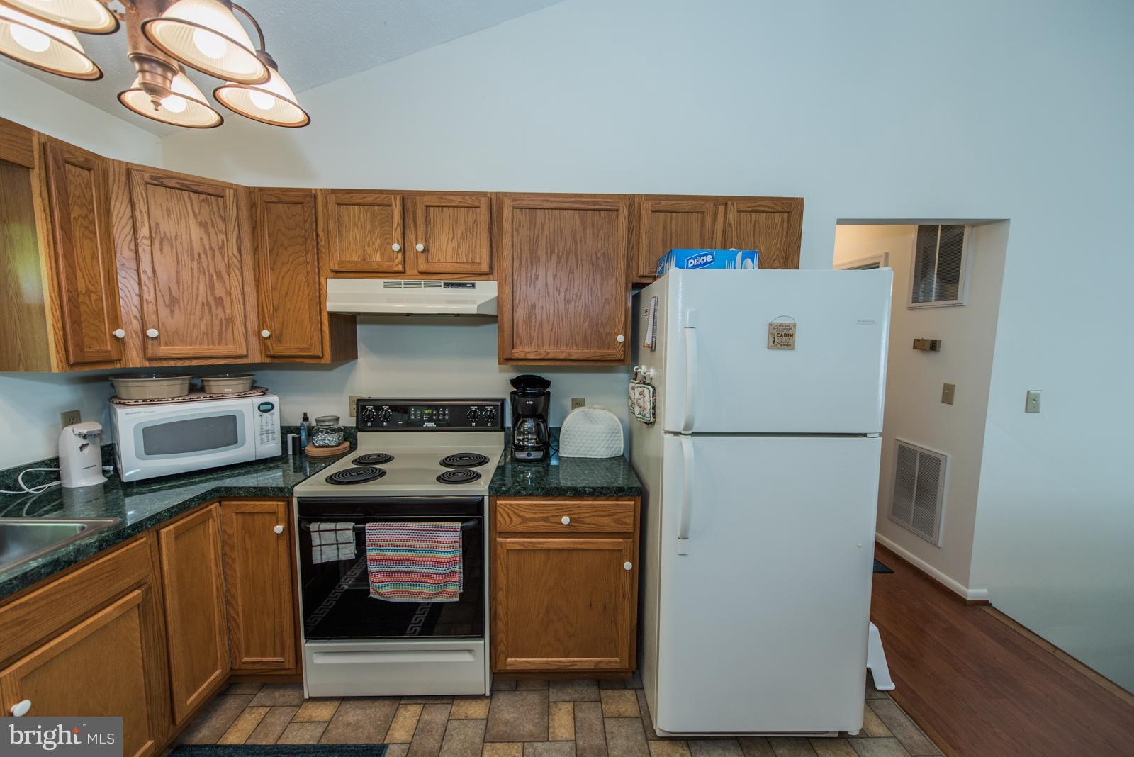 ROUSE MOUNTAIN - Residential