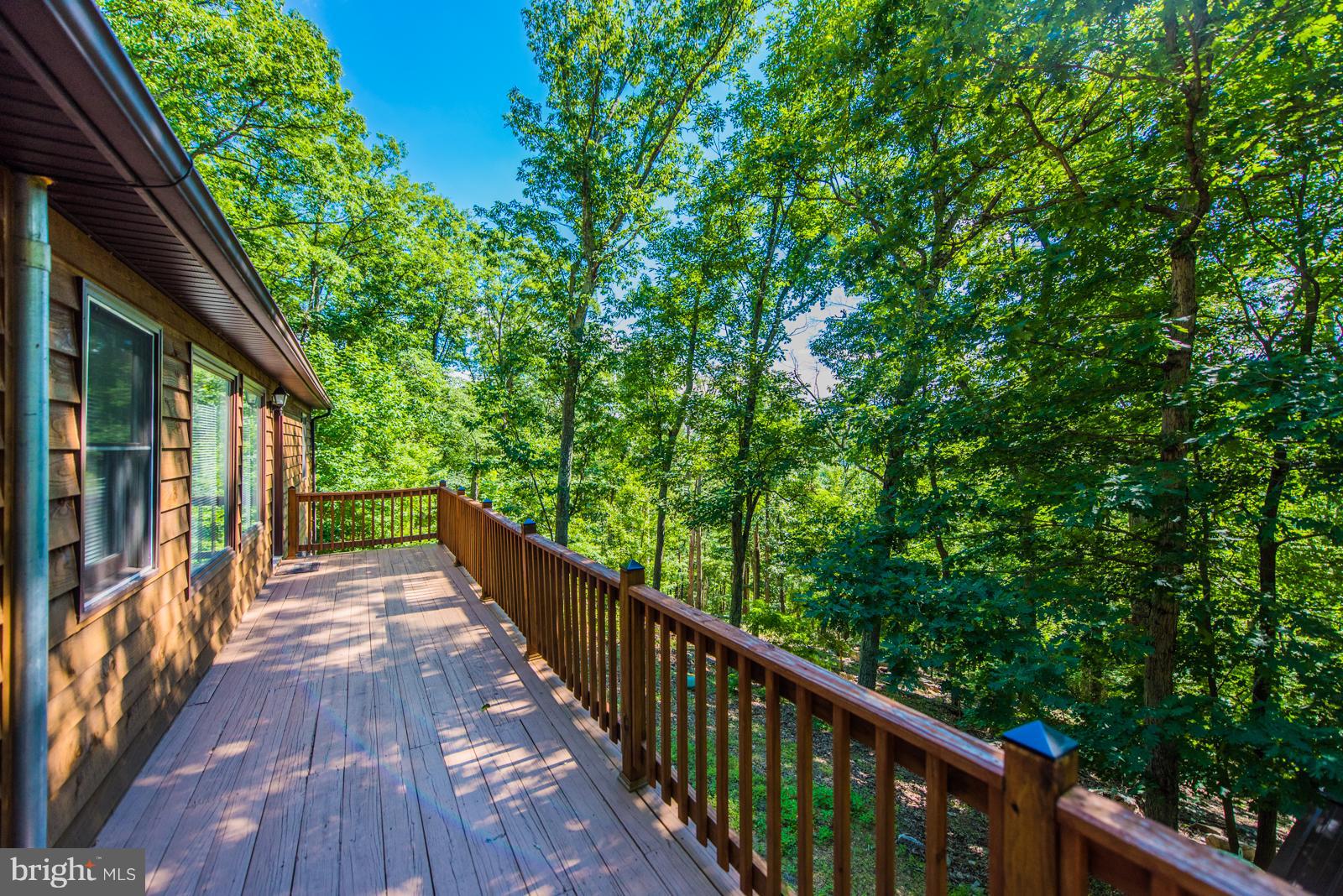 ROUSE MOUNTAIN - Residential