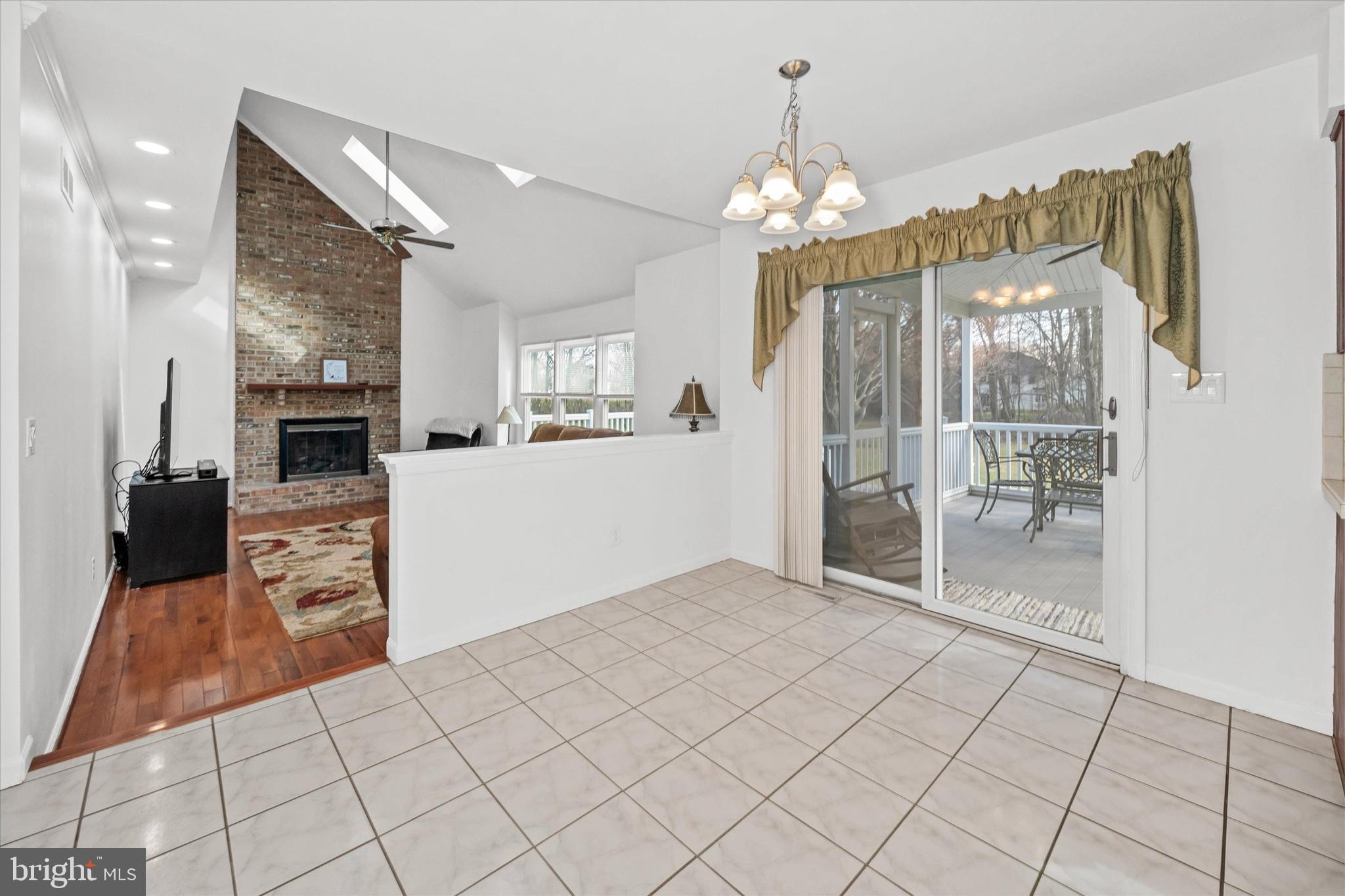 TIMBER FARMS - Residential