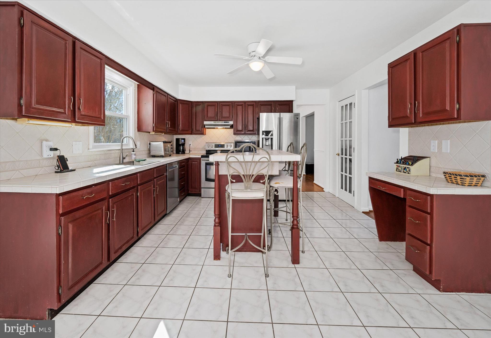 TIMBER FARMS - Residential