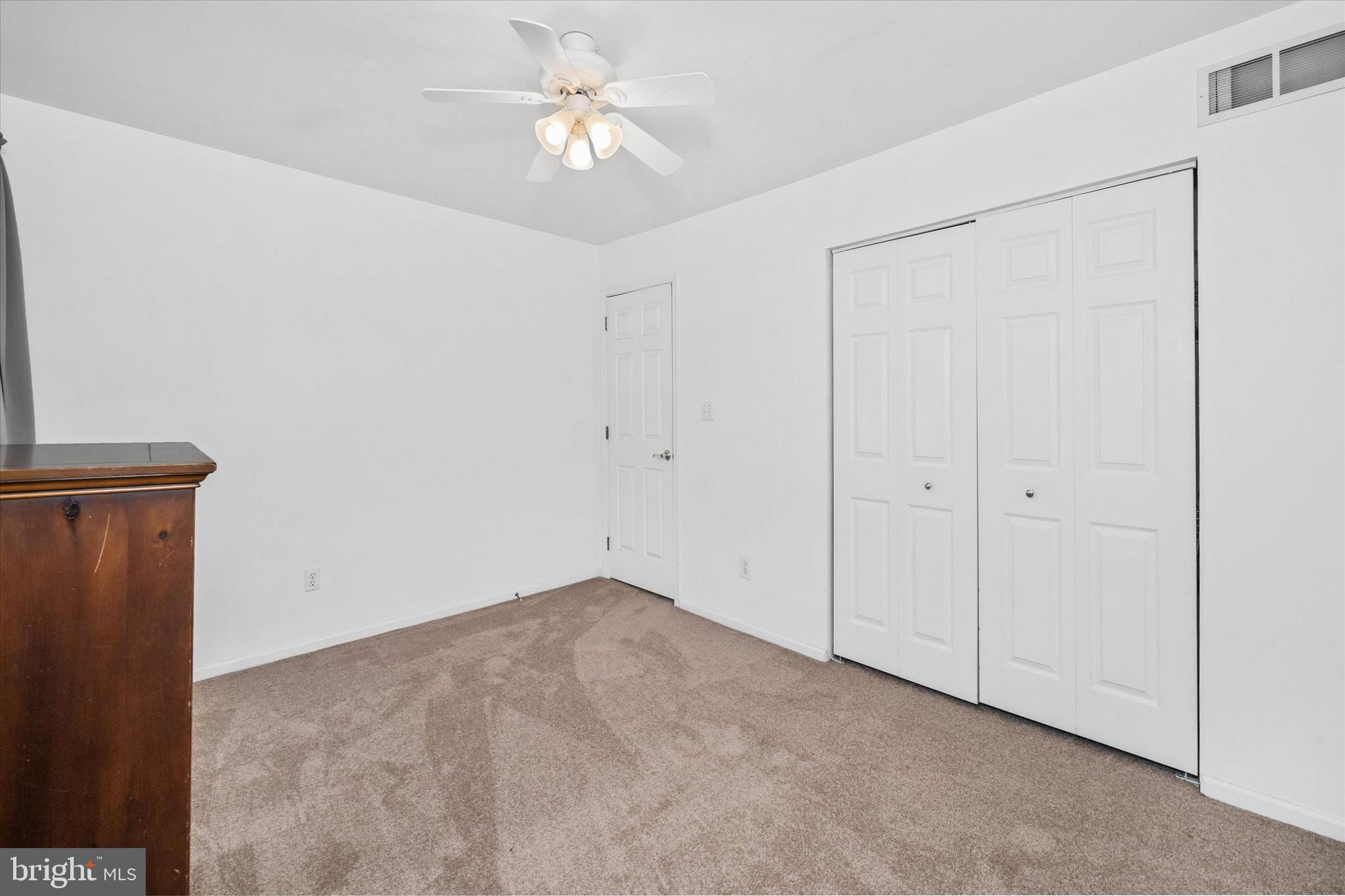 TIMBER FARMS - Residential