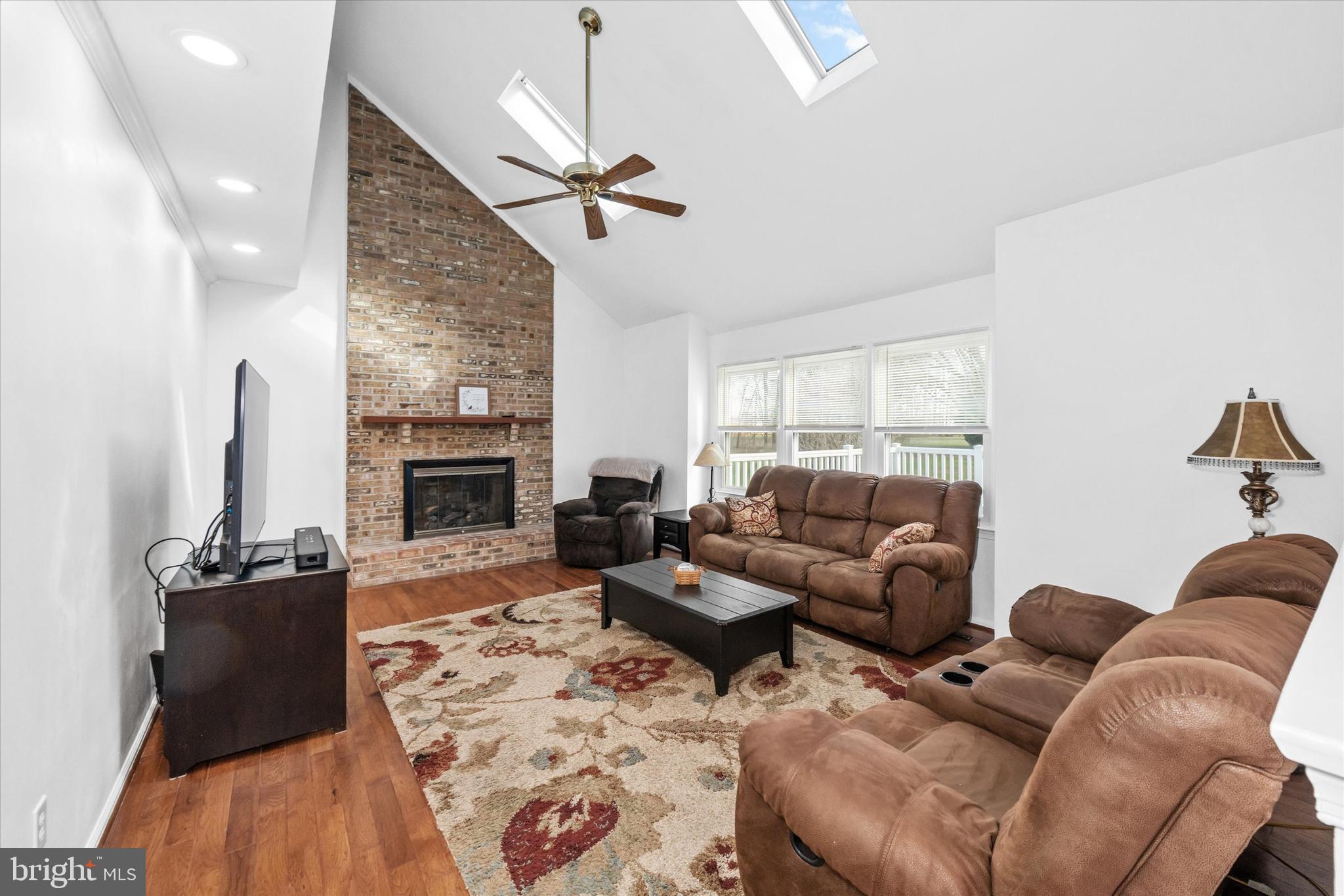 TIMBER FARMS - Residential