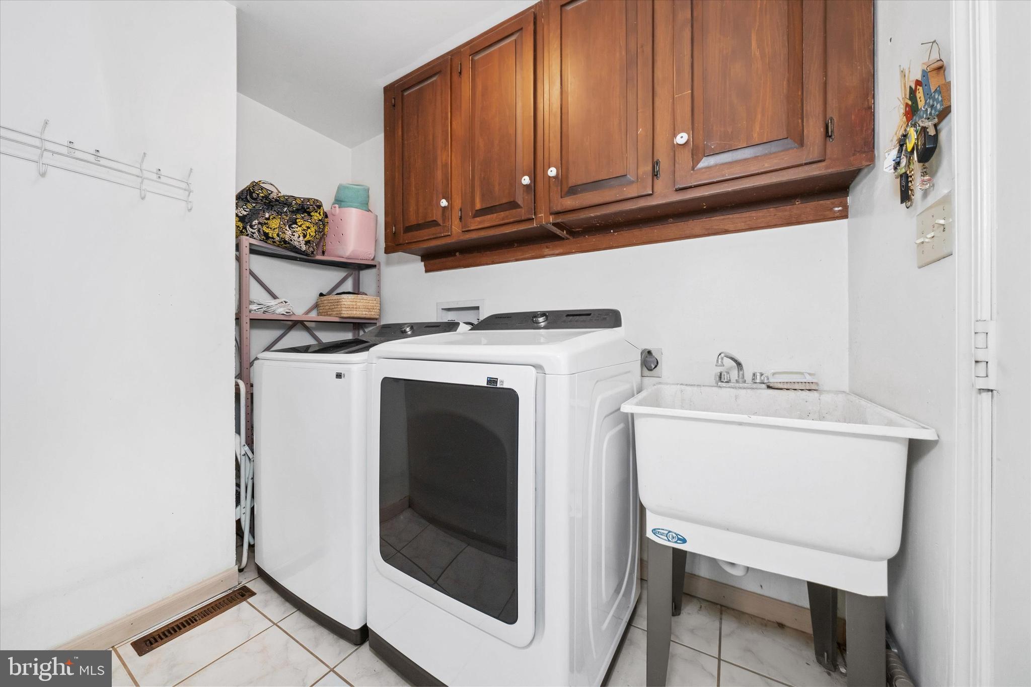 TIMBER FARMS - Residential