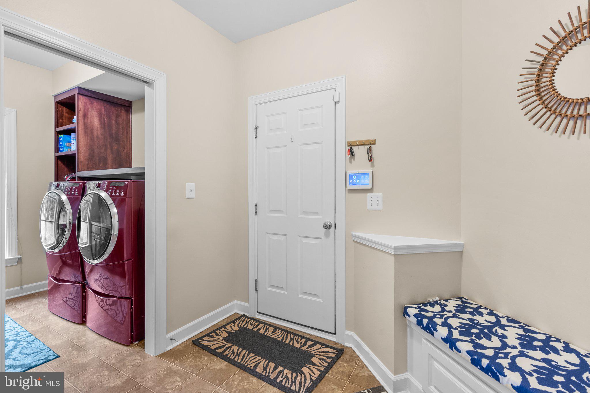 DENIT ESTATES - Residential