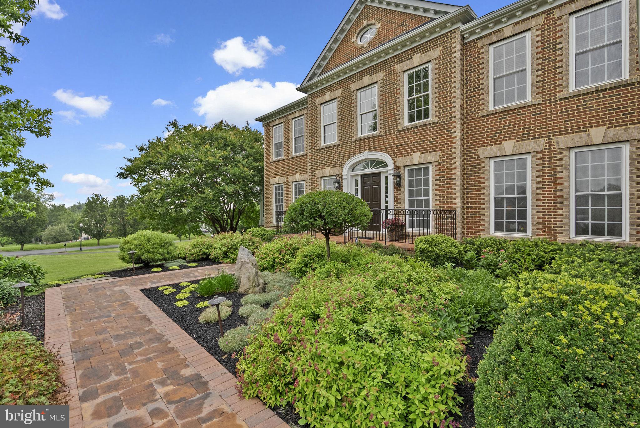 DENIT ESTATES - Residential