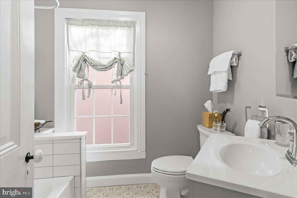 DOYLESTOWN BORO - Residential