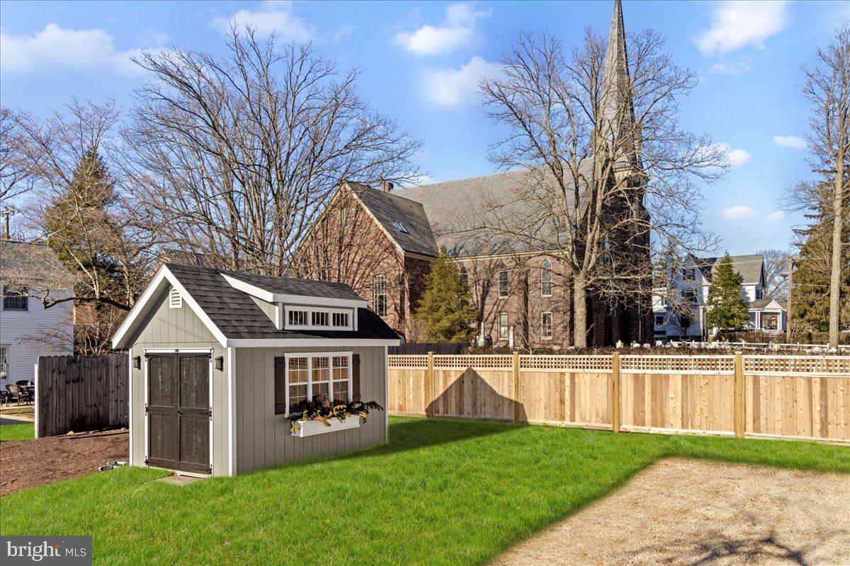 DOYLESTOWN BORO - Residential