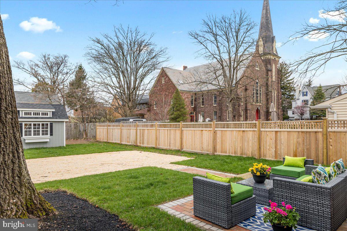 DOYLESTOWN BORO - Residential