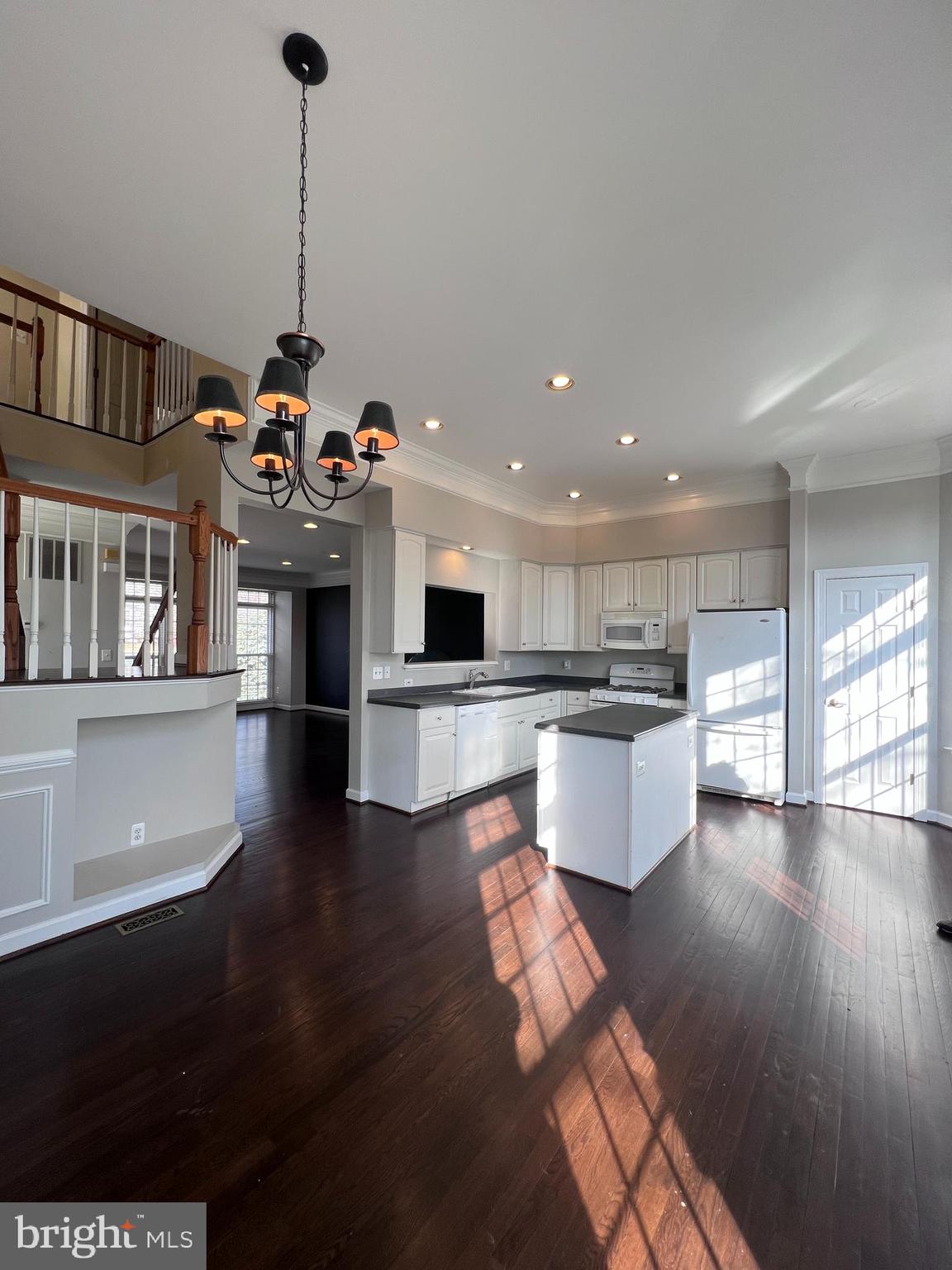 LOWES ISLAND - Residential Lease