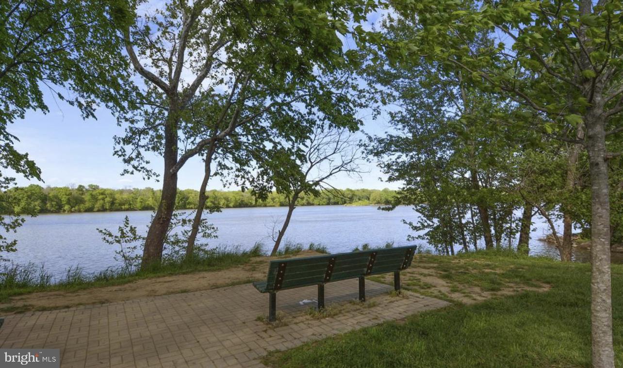 LOWES ISLAND - Residential Lease