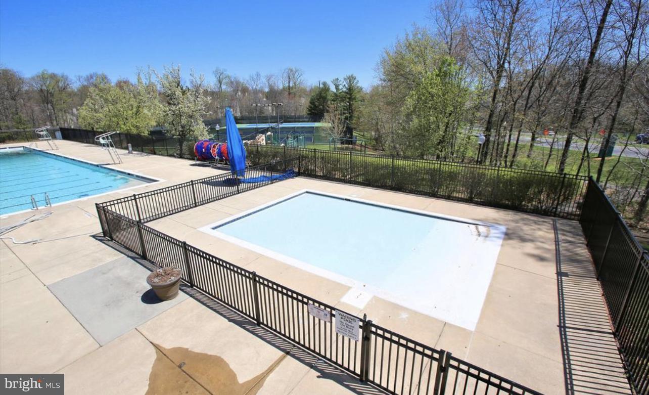 LOWES ISLAND - Residential Lease