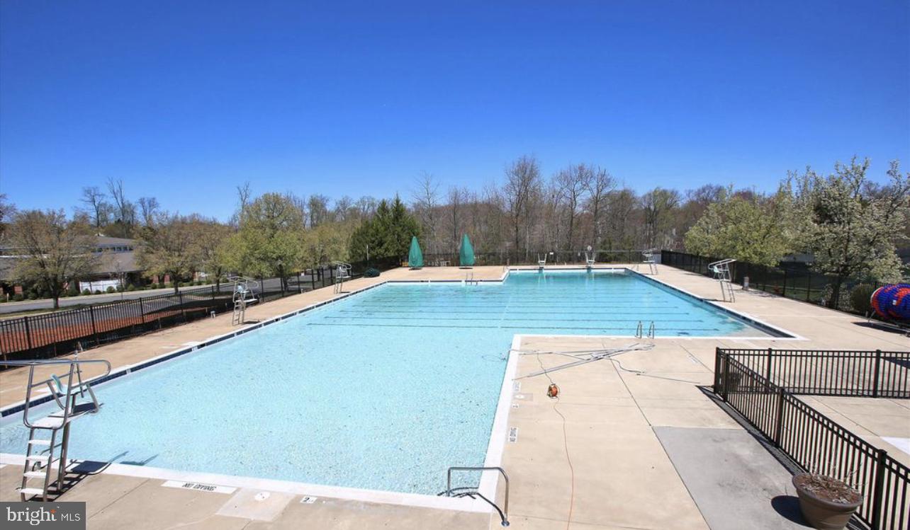 LOWES ISLAND - Residential Lease