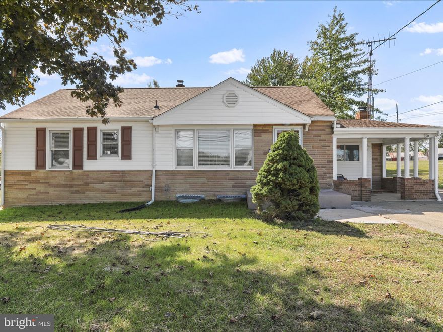 PRICE REDUCTION - $10,000 plus $5,000 credit  back to buyers at closing with full price offer!

Beautifully Refurbished 3BR / 1 bath rancher on .64 acre lot, 1530 s.f. of living area, 
NEW HVAC/heat pump system, upgraded electric panel,  
NEW hot water heater,
 NEW clean water filtration system,
 NEW septic line from septic to house, updates to bathroom including 
NEW tub, sink vanity and toilet, den/office with fireplace, Kitchen has 
NEW appliances
NEW cabinets  and
 NEW flooring.  
Huge oversize 2 car garage and shed. Electric fireplace in basement bedroom.  No water bill and NO CITY TAX!!
1/2 mile to Interstate 81.