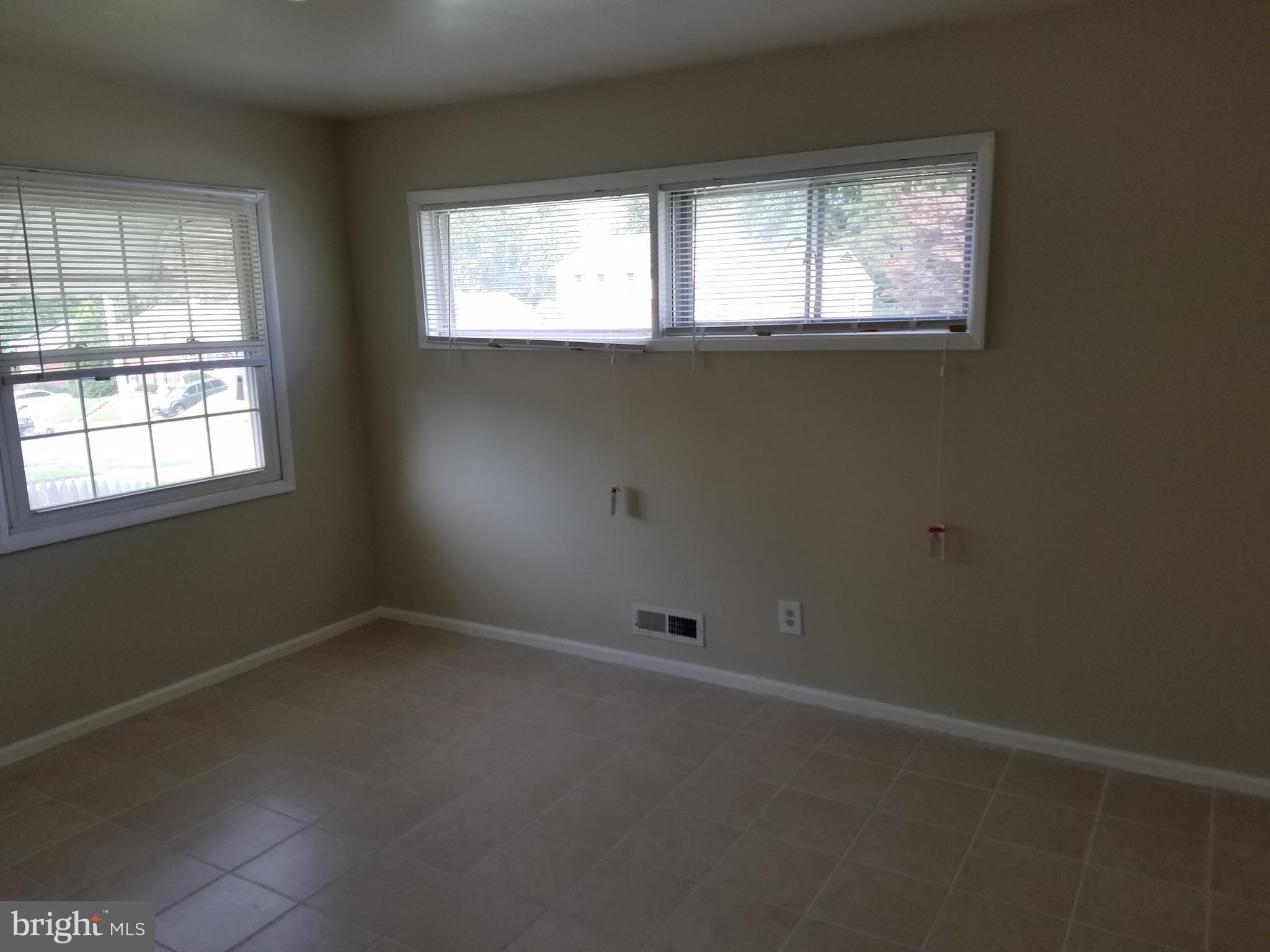 COURTLEIGH - Residential Lease