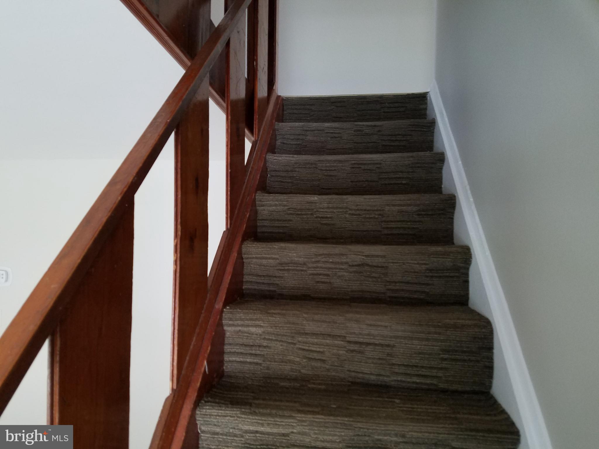 COURTLEIGH - Residential Lease