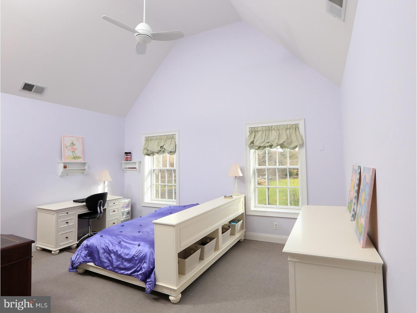 CANTERBURY WOODS - Residential