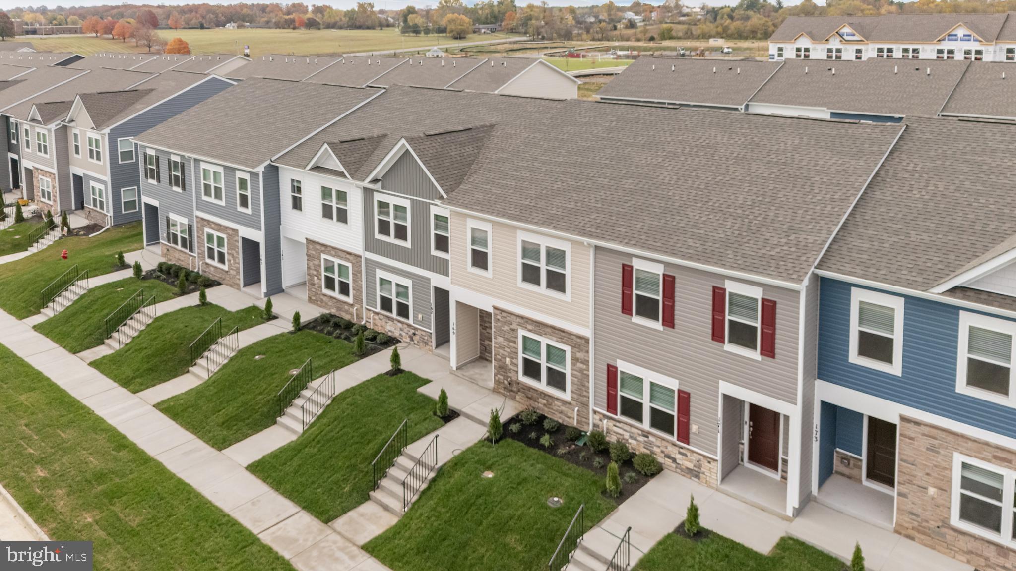 VALLEY VIEW - Residential Lease