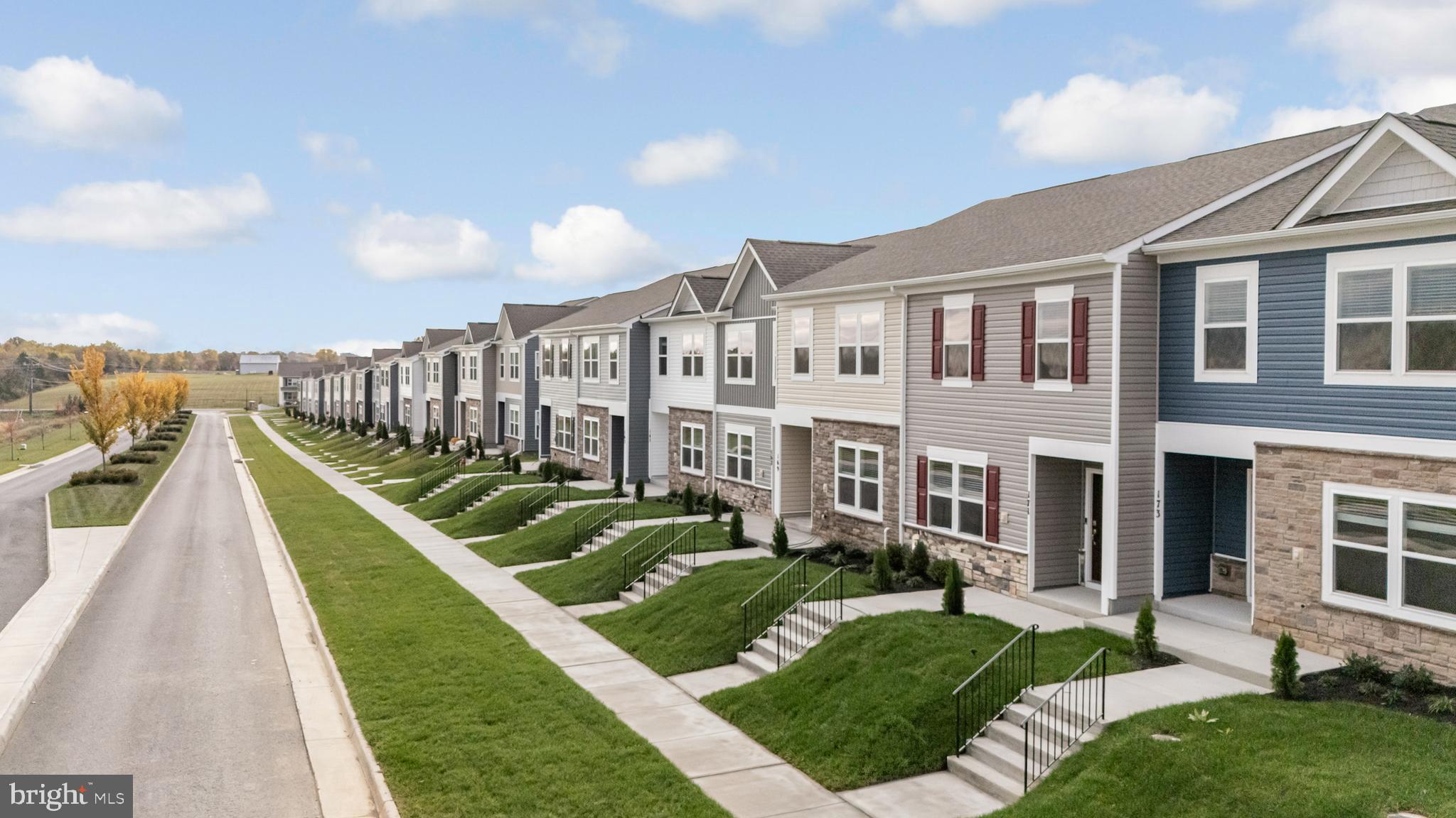 VALLEY VIEW - Residential Lease