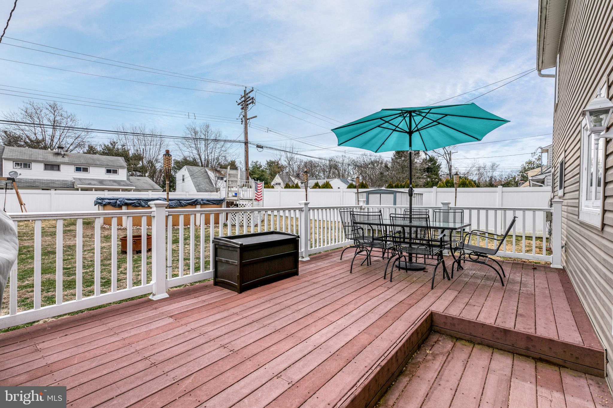 KENWOOD - Residential