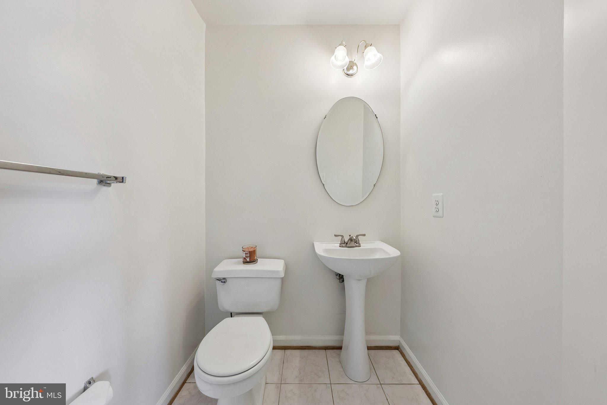 PINEY GLEN VILLAGE - Residential Lease