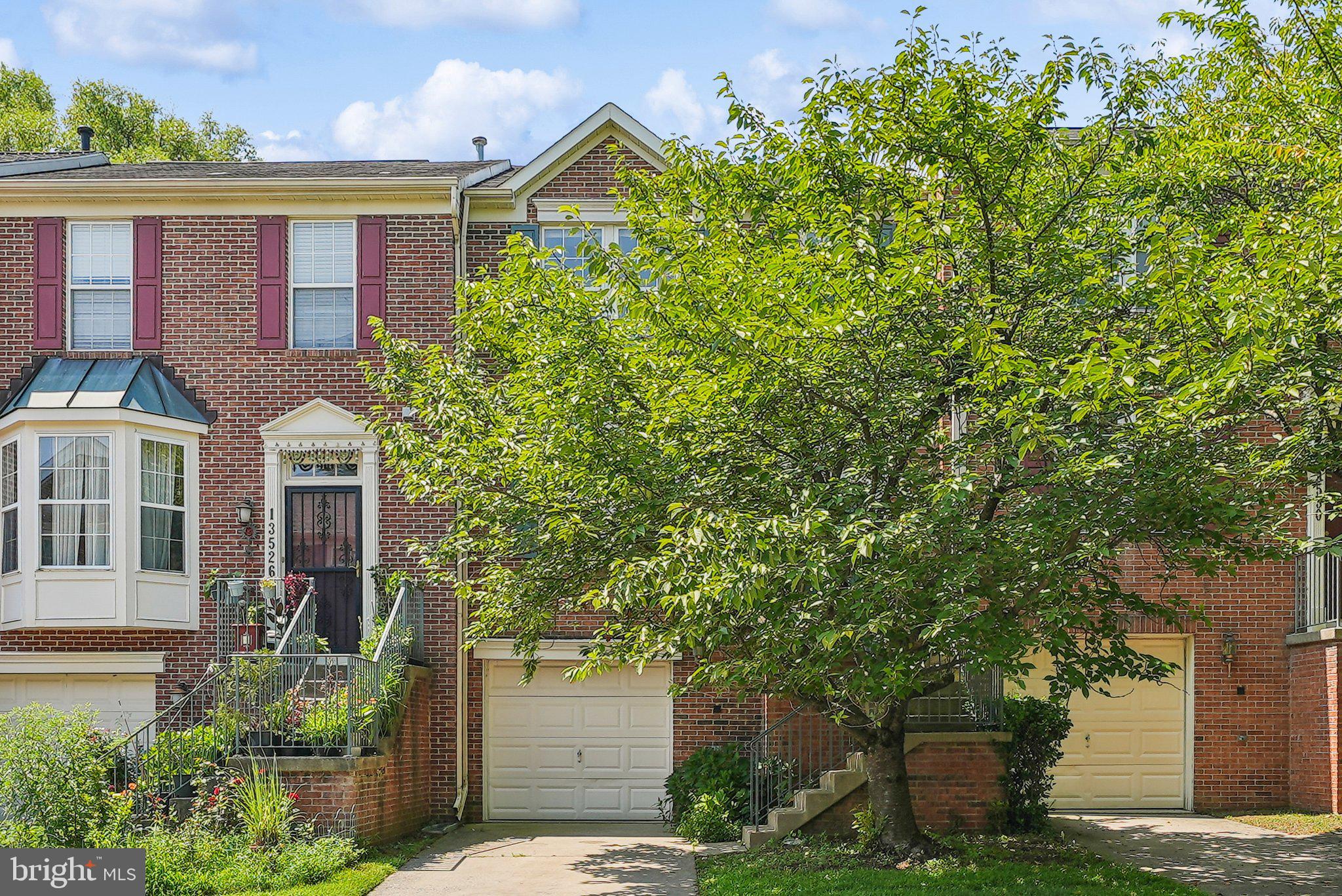 PINEY GLEN VILLAGE - Residential Lease