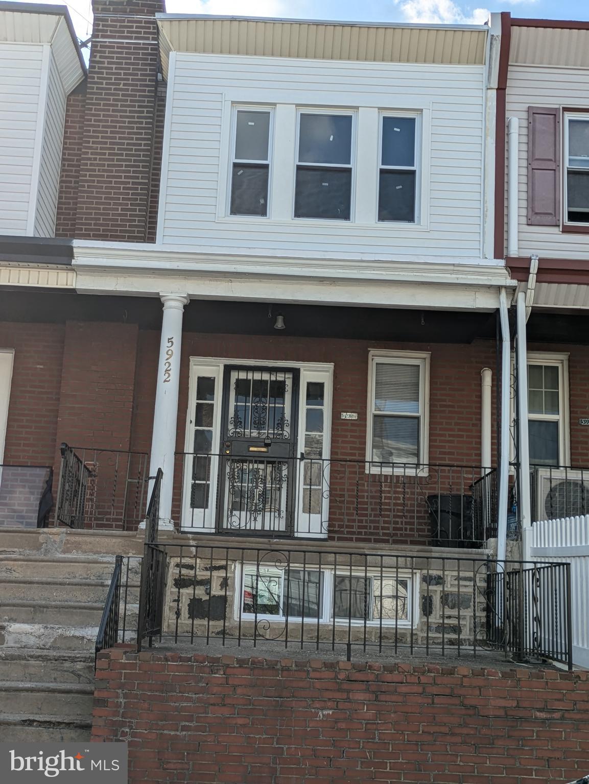 5922 ELSINORE STREET