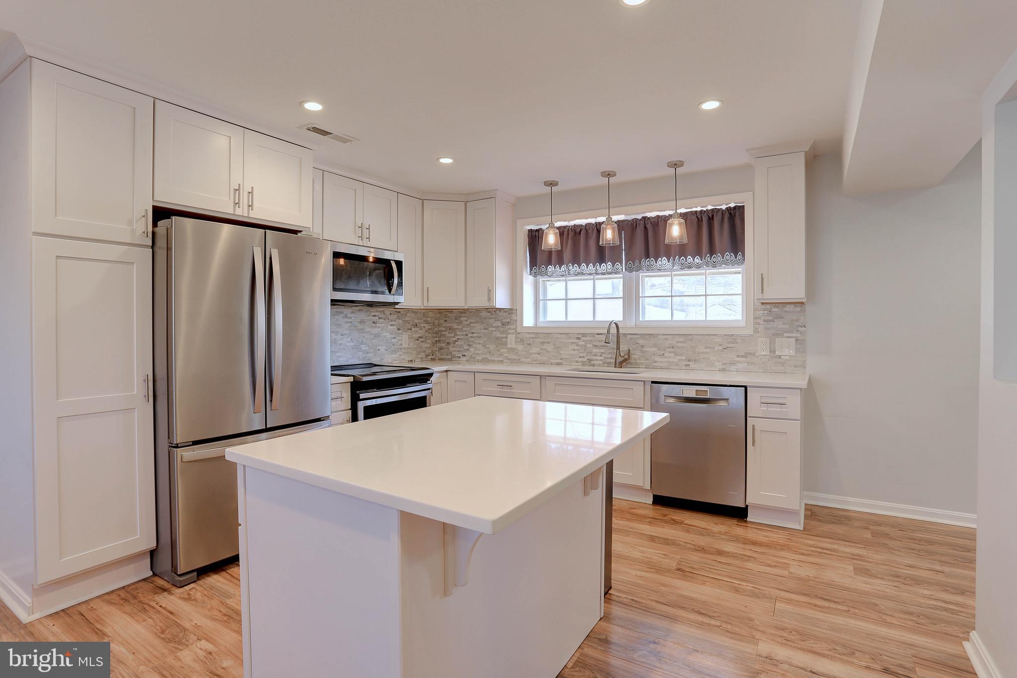 BELVEDERE BEACH/HARMONY - Residential Lease