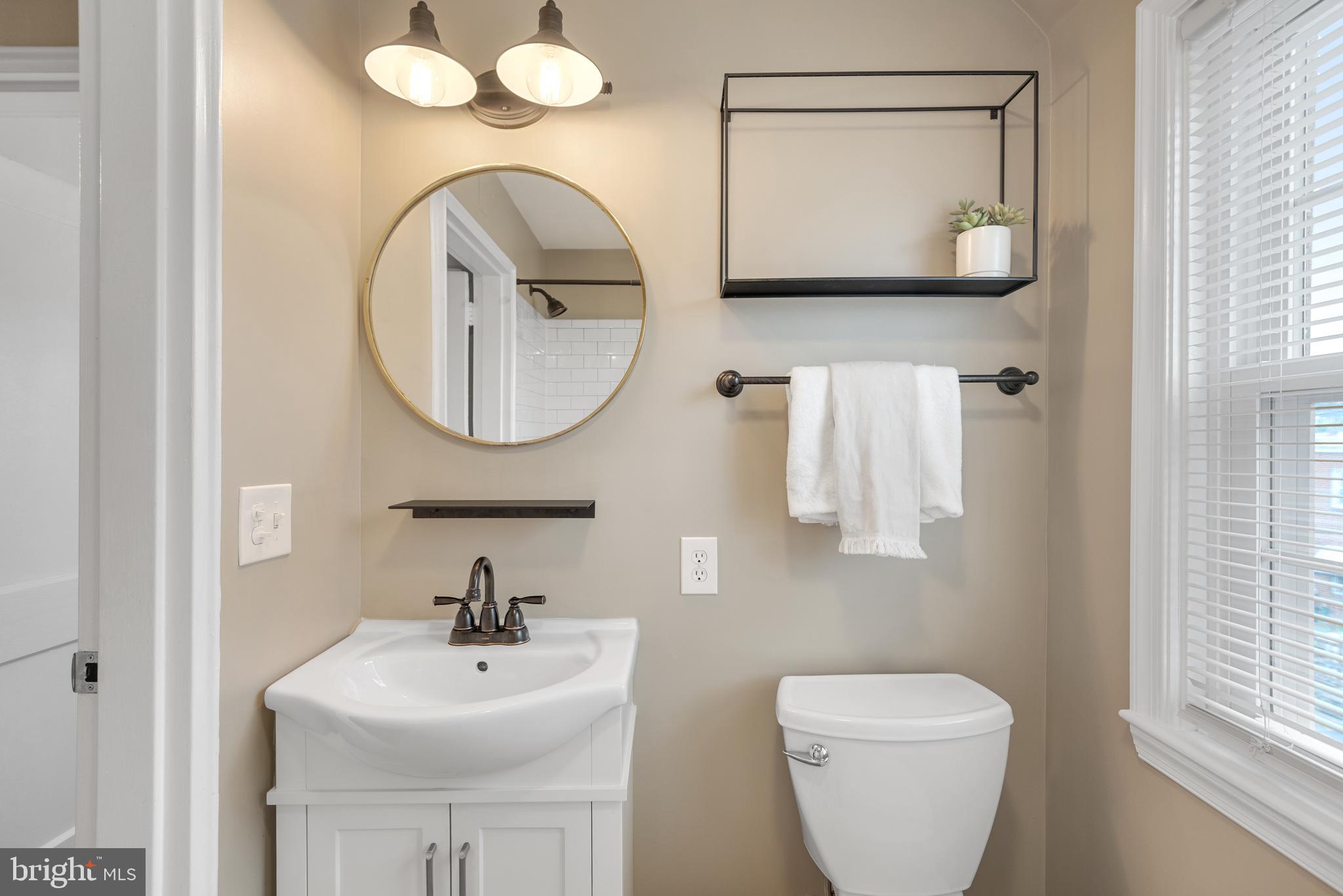 MEDFIELD - Residential