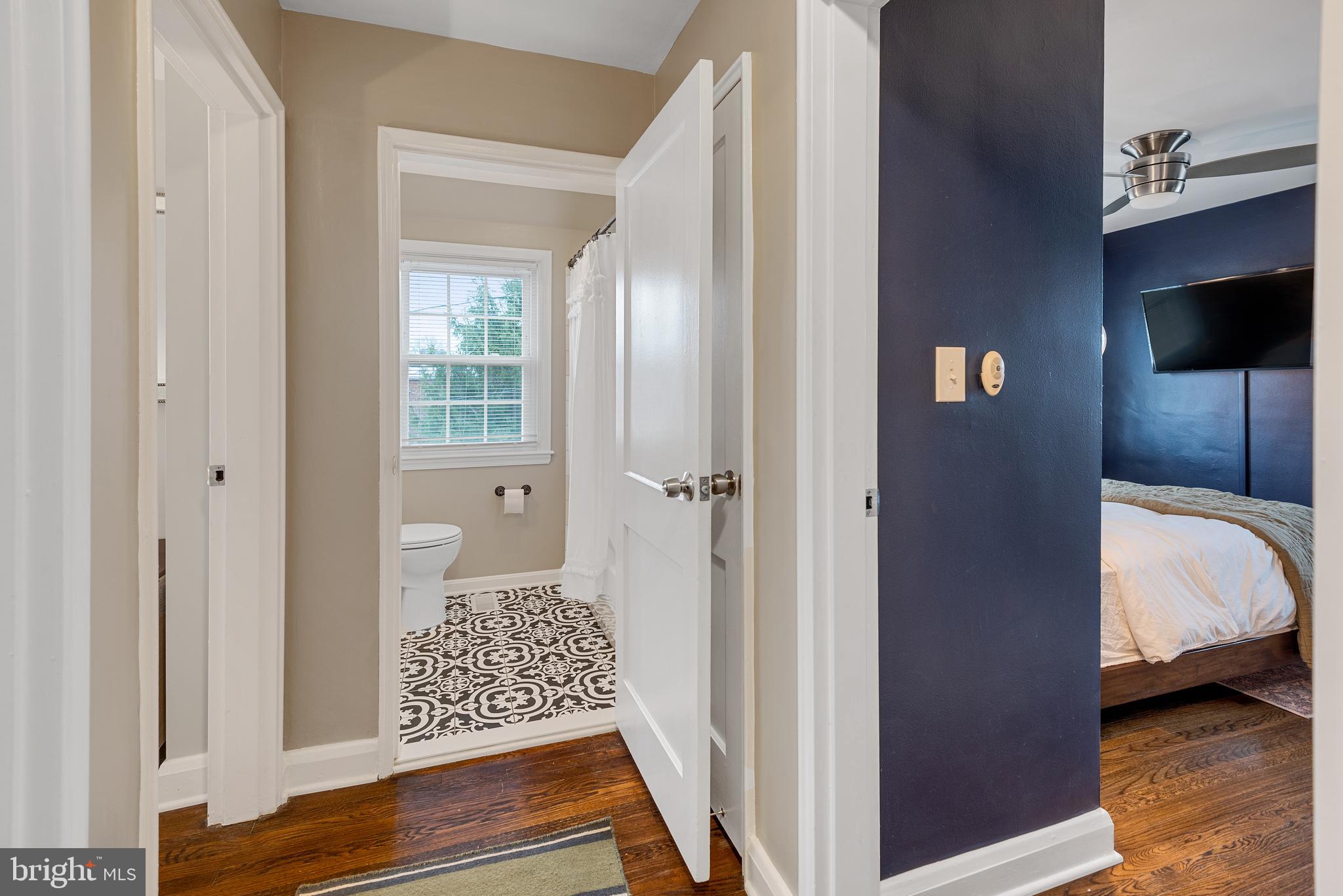 MEDFIELD - Residential