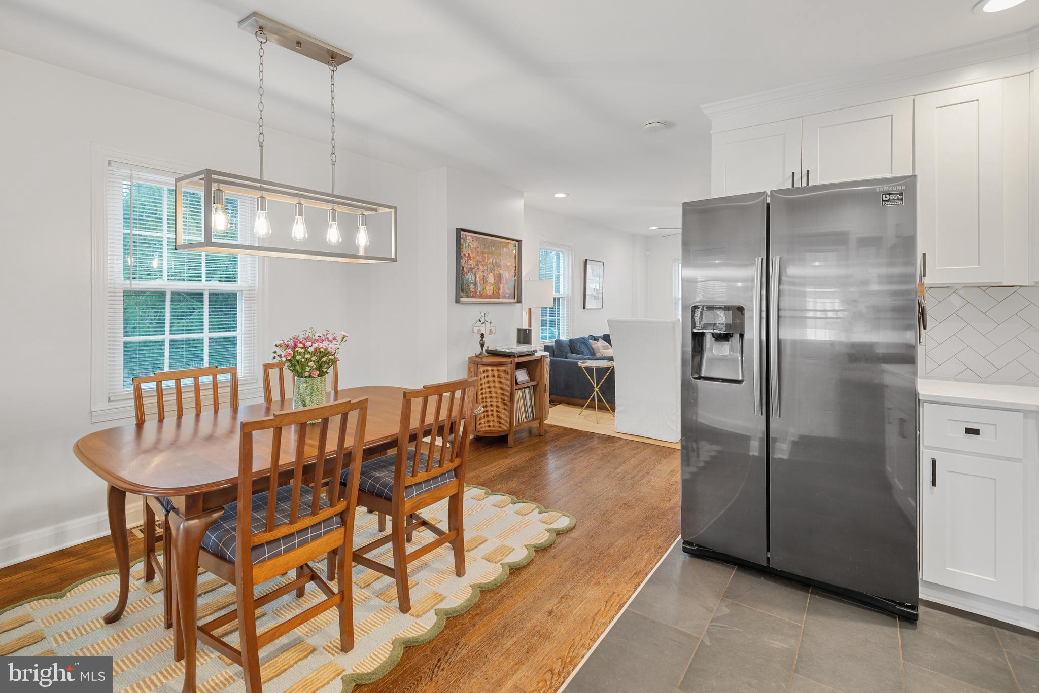 MEDFIELD - Residential