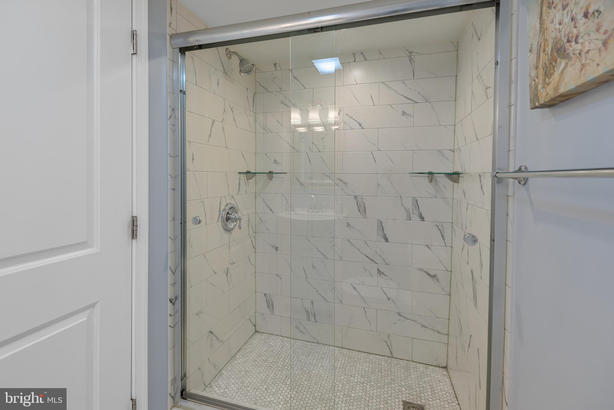 MEDFIELD - Residential