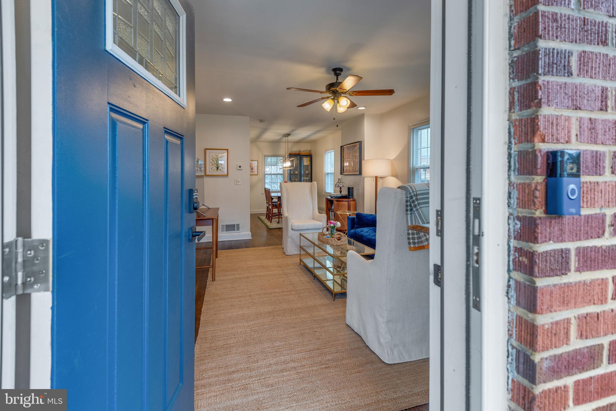 MEDFIELD - Residential