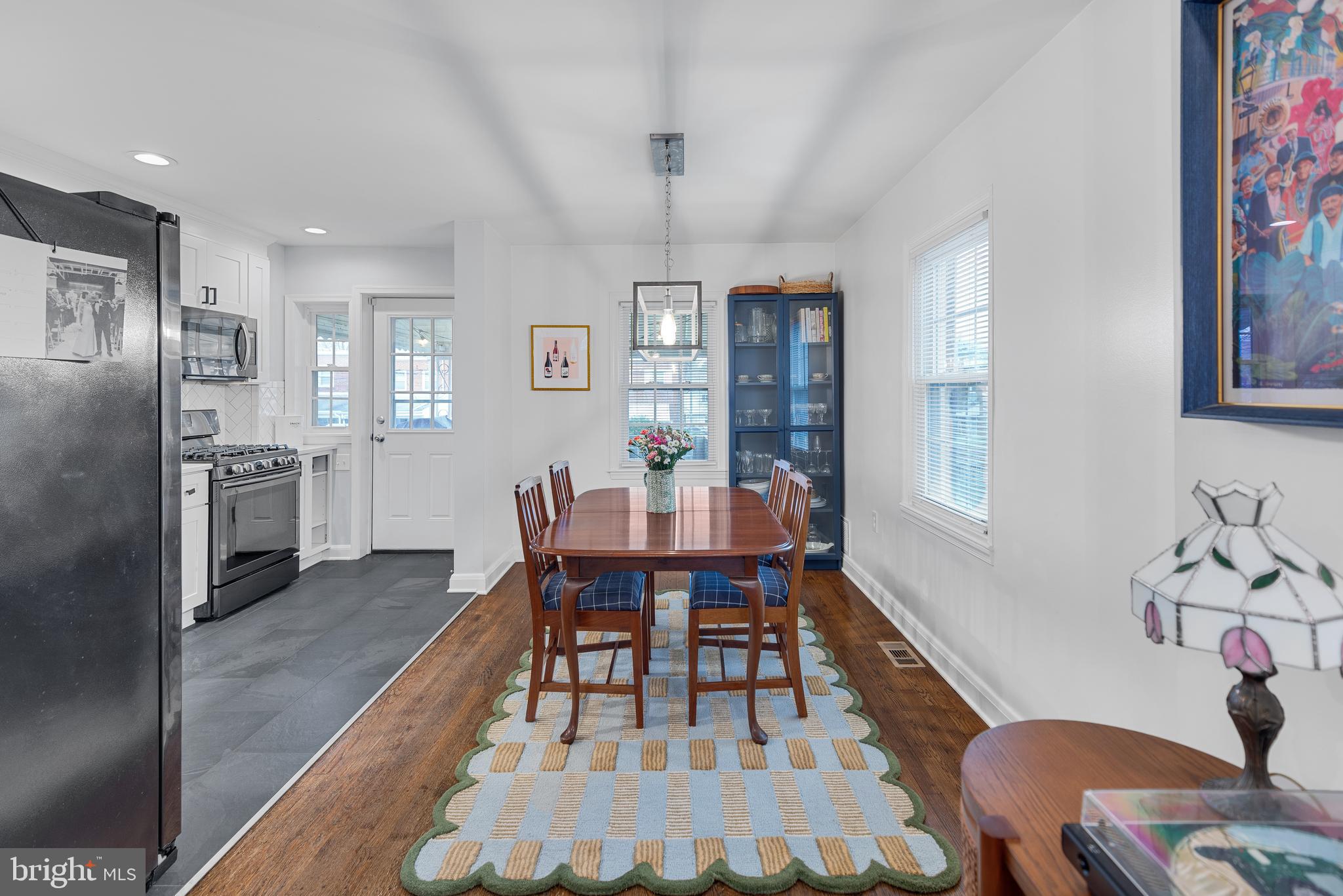 MEDFIELD - Residential