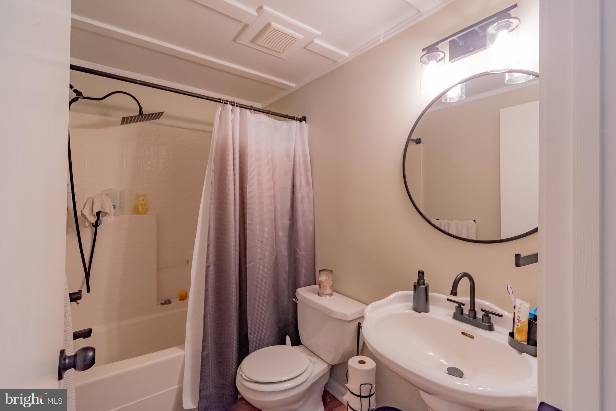 CUB CREEK - Residential