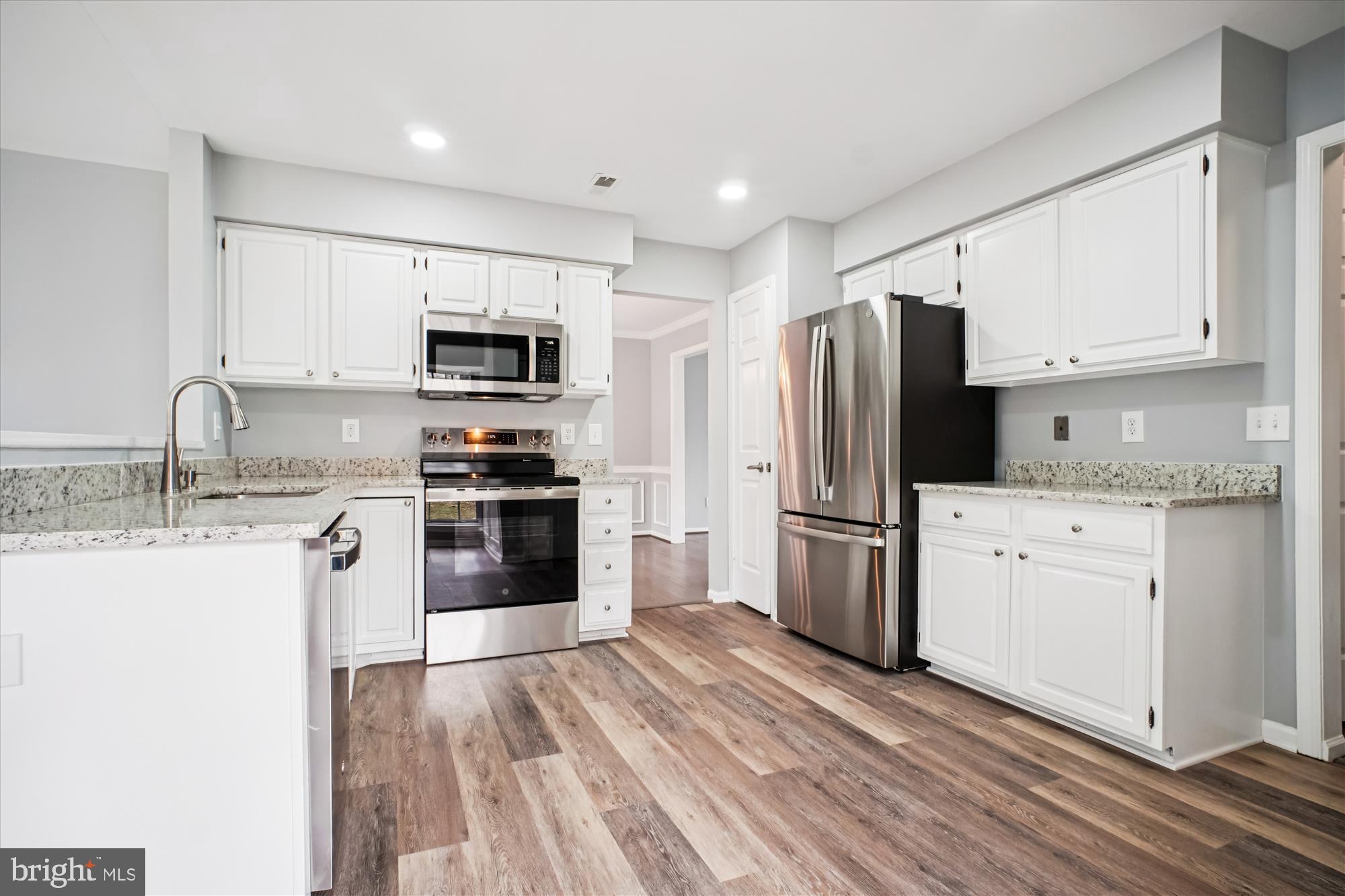 DRANESVILLE ESTATES - Residential